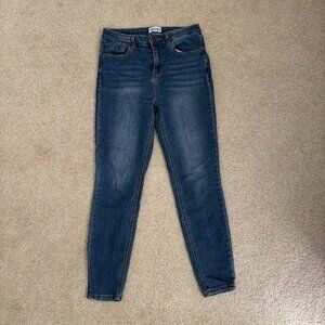 Women's Abound Skinny Jeans 28